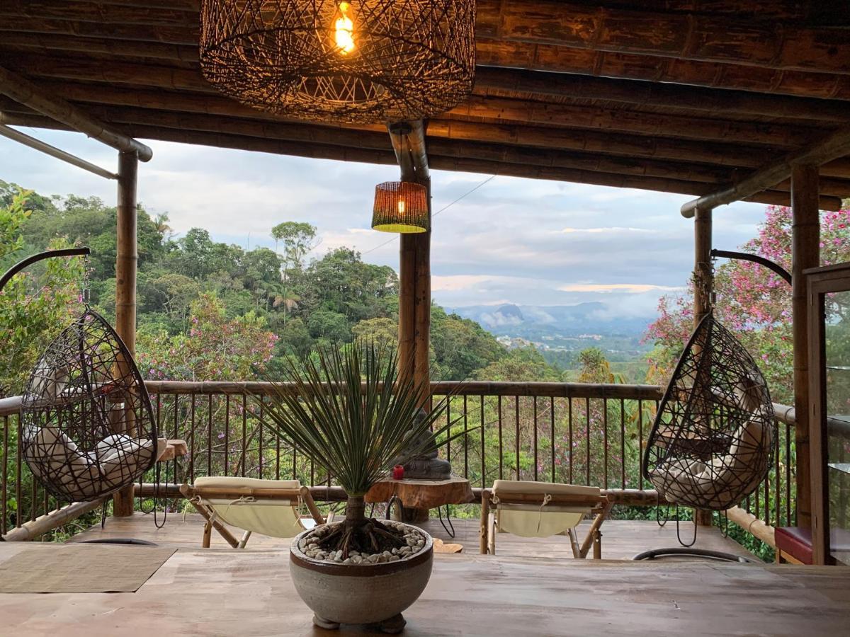 La Casa De Loto Retreat Guatape Bagian luar foto
