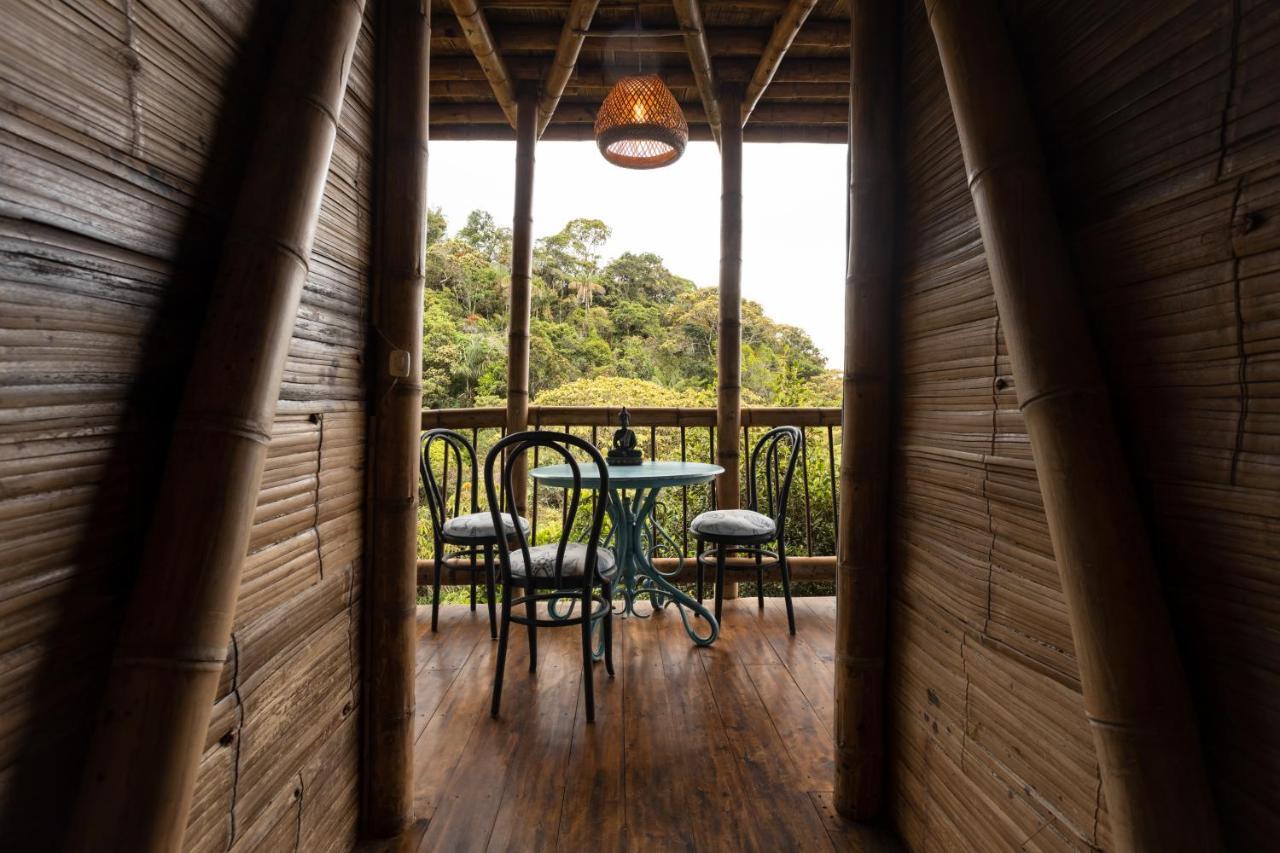 La Casa De Loto Retreat Guatape Bagian luar foto