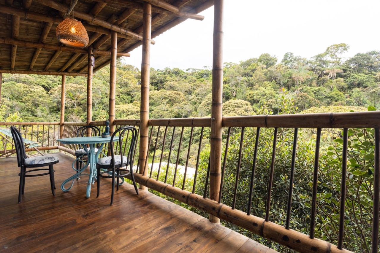 La Casa De Loto Retreat Guatape Bagian luar foto